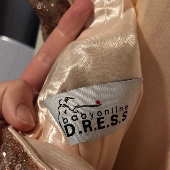 Rose gold sequin dress - Picture 7 of 8